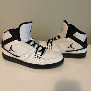 Air Jordan 1 Men's White and Black size 13